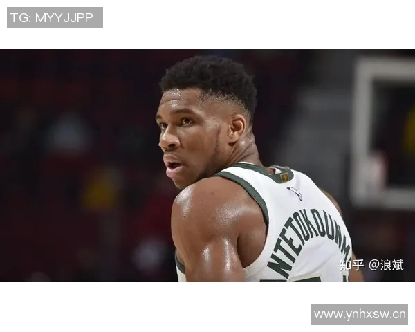 字母哥80年代复古风P图曝光发型绝对能上毕业纪念册引发热议