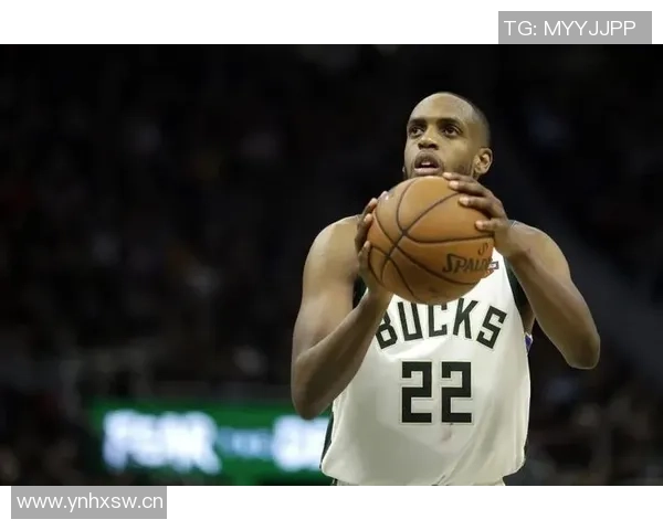 米德尔顿感慨球迷支持穿着他雄鹿22号球衣的深厚情感