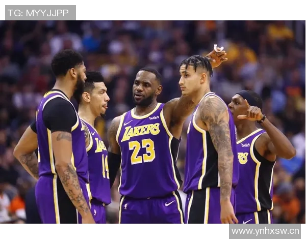 湖记：里夫斯季后赛场均167分表现不俗评价过早需谨慎