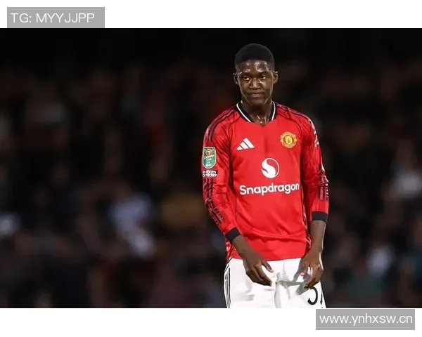 前球探分析曼联冬窗不应放走梅努和齐尔克泽的重要性与价值