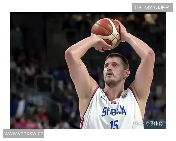 名嘴比尔西蒙斯评选中锋阵容约基奇领衔一阵申京杜伦入选二三阵 名嘴比尔西蒙斯评选中锋阵容约基奇领衔一阵申京杜伦入选二三阵